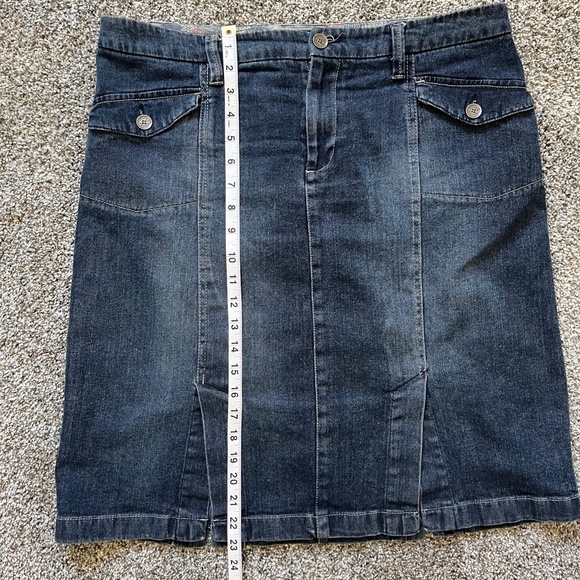 Genuine Sonoma Blue Jeans Skirt with front and back slits; Size 12 - Picture 9 of 10